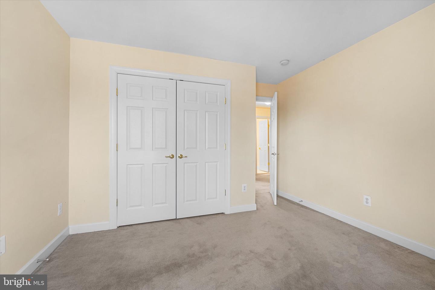 19028 SNOWBERRY CT, LEESBURG, Virginia 20176, 5 Bedrooms Bedrooms, ,3 BathroomsBathrooms,Residential,For sale,19028 SNOWBERRY CT,VALO2112266 MLS # VALO2112266