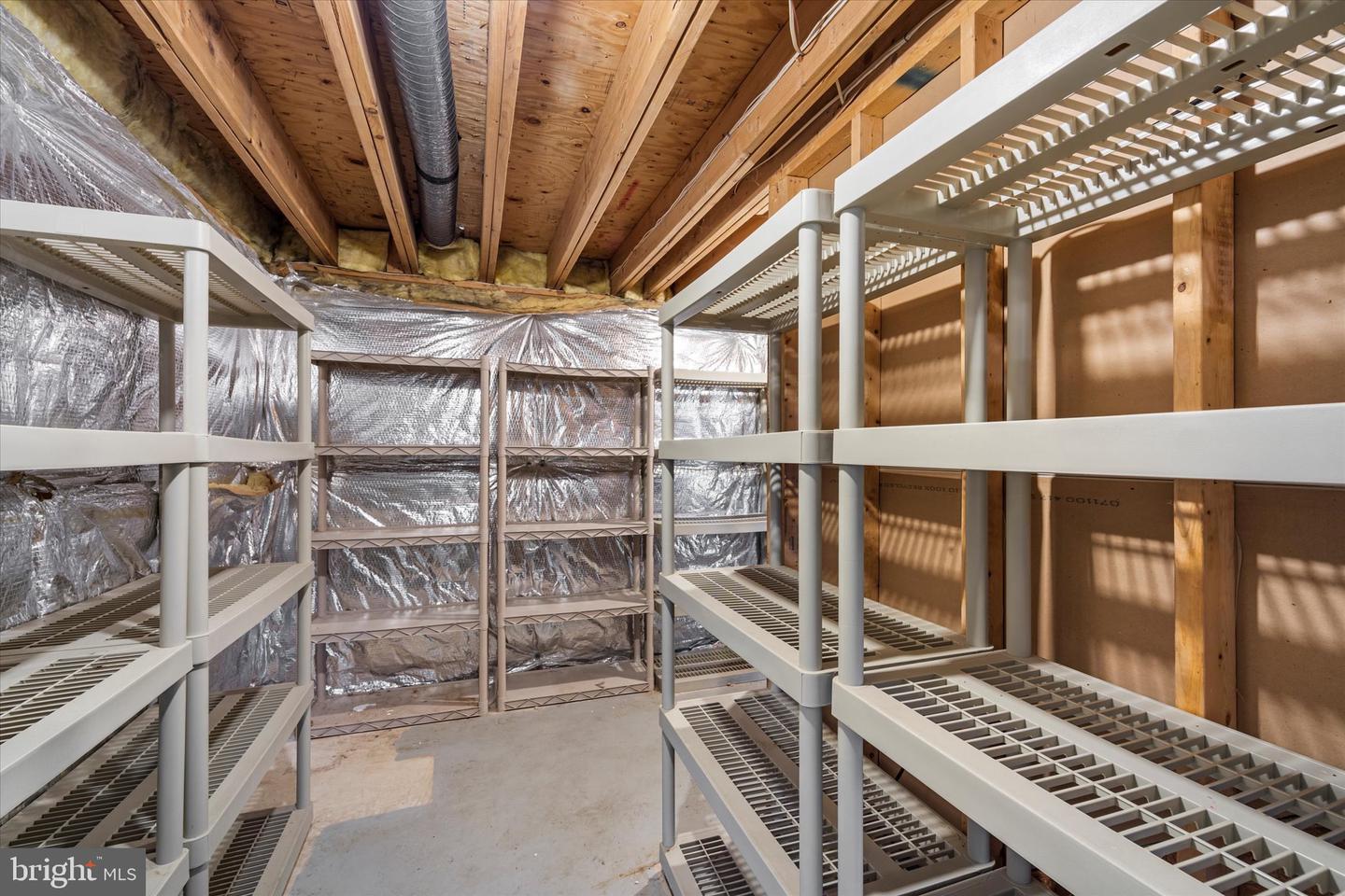 19028 SNOWBERRY CT, LEESBURG, Virginia 20176, 5 Bedrooms Bedrooms, ,3 BathroomsBathrooms,Residential,For sale,19028 SNOWBERRY CT,VALO2112266 MLS # VALO2112266