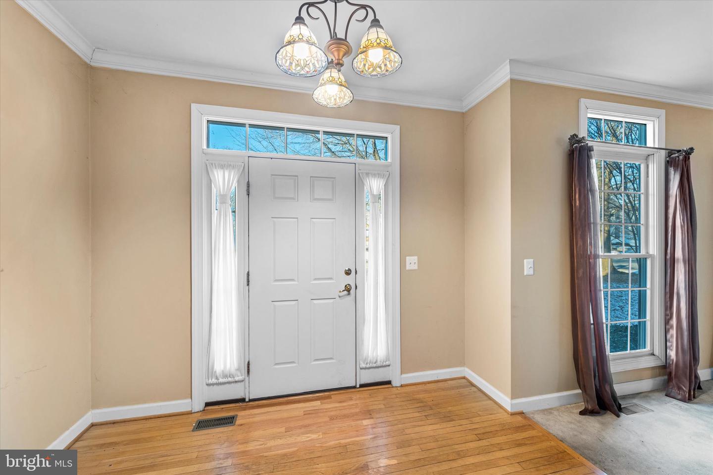 19028 SNOWBERRY CT, LEESBURG, Virginia 20176, 5 Bedrooms Bedrooms, ,3 BathroomsBathrooms,Residential,For sale,19028 SNOWBERRY CT,VALO2112266 MLS # VALO2112266