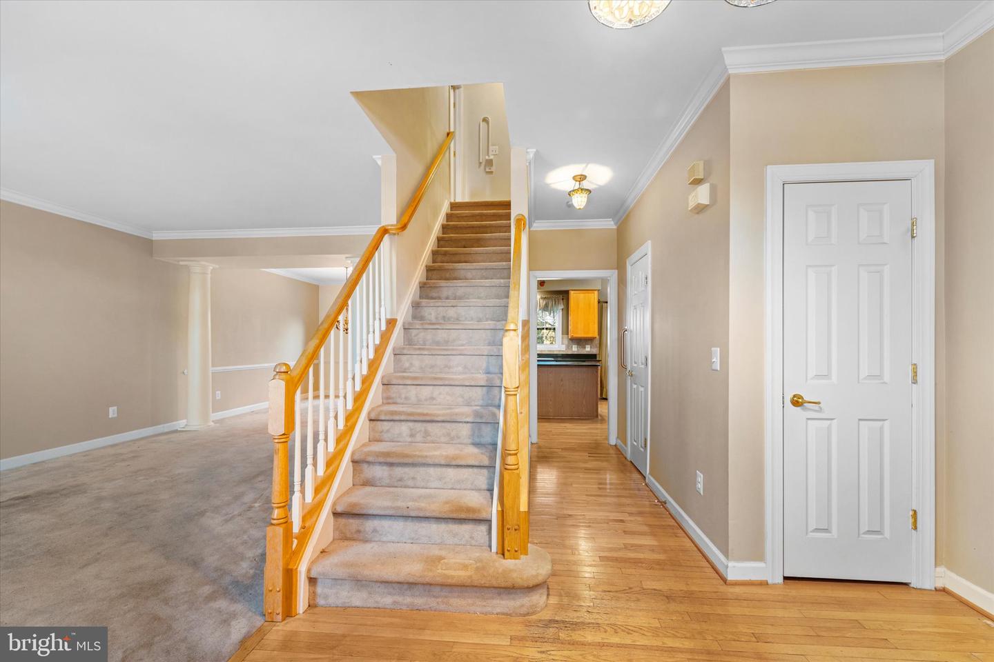 19028 SNOWBERRY CT, LEESBURG, Virginia 20176, 5 Bedrooms Bedrooms, ,3 BathroomsBathrooms,Residential,For sale,19028 SNOWBERRY CT,VALO2112266 MLS # VALO2112266