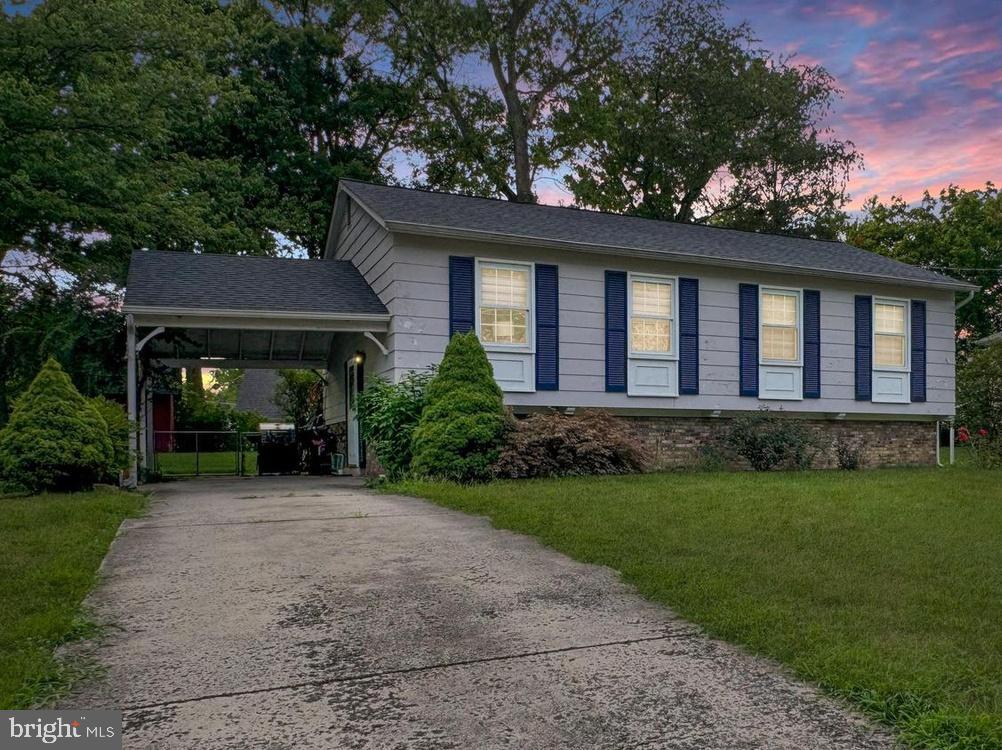 8012 FRYE RD, ALEXANDRIA, Virginia 22309, 4 Bedrooms Bedrooms, ,3 BathroomsBathrooms,Residential,For sale,8012 FRYE RD,VAFX2282302 MLS # VAFX2282302