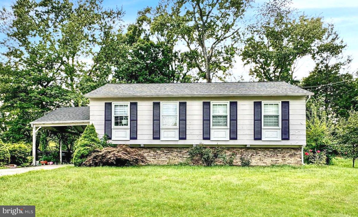 8012 FRYE RD, ALEXANDRIA, Virginia 22309, 4 Bedrooms Bedrooms, ,3 BathroomsBathrooms,Residential,For sale,8012 FRYE RD,VAFX2282302 MLS # VAFX2282302