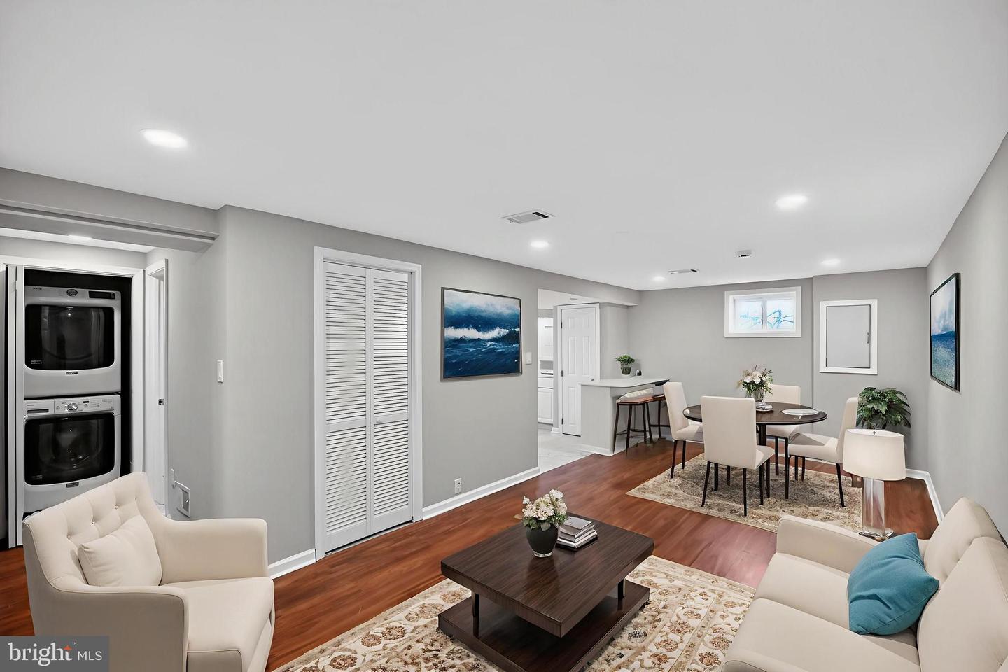 8012 FRYE RD, ALEXANDRIA, Virginia 22309, 4 Bedrooms Bedrooms, ,3 BathroomsBathrooms,Residential,For sale,8012 FRYE RD,VAFX2282302 MLS # VAFX2282302