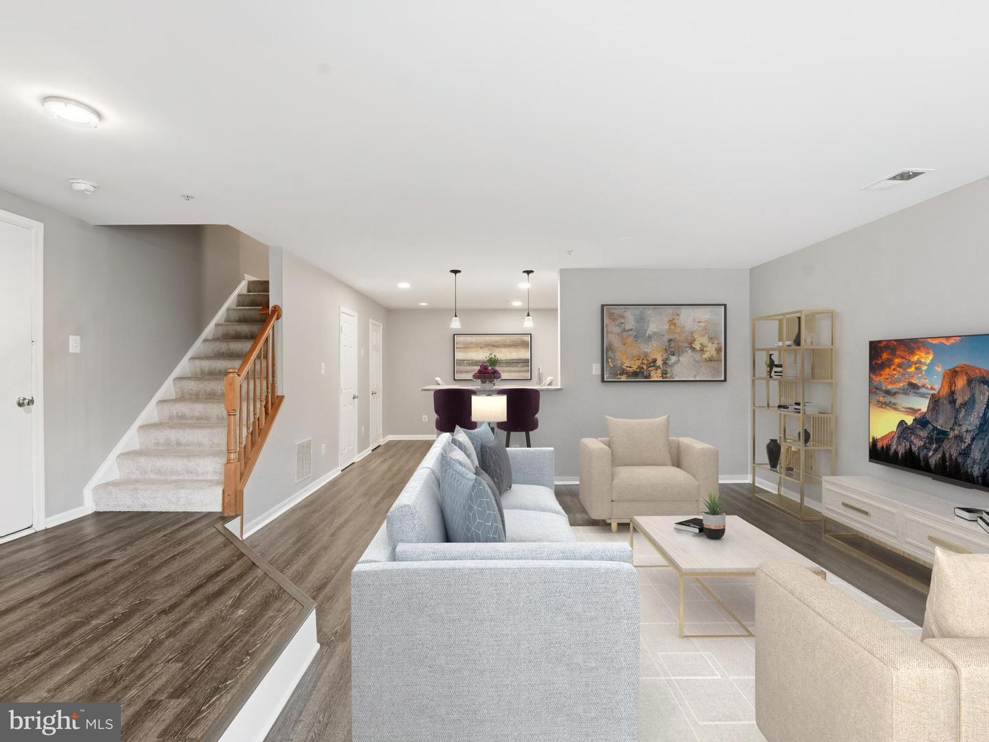 4308 HACKNEY COACH LN #127, FAIRFAX, Virginia 22030, 3 Bedrooms Bedrooms, 9 Rooms Rooms,2 BathroomsBathrooms,Residential,For sale,4308 HACKNEY COACH LN #127,VAFX2282322 MLS # VAFX2282322