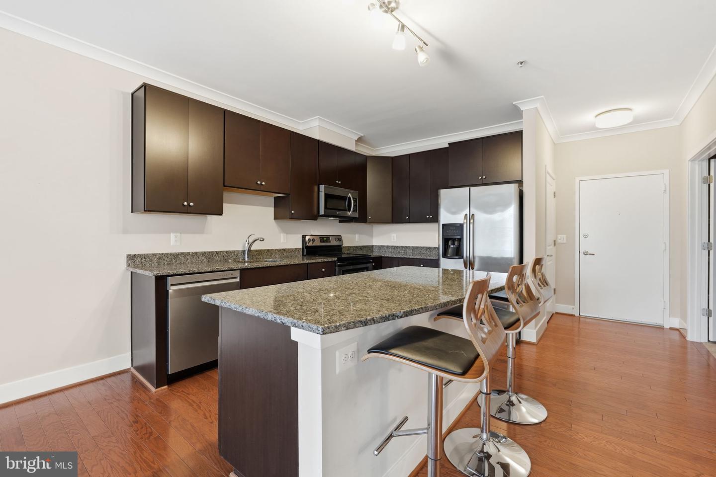 815 N PATRICK ST #406, ALEXANDRIA, Virginia 22314, 1 Bedroom Bedrooms, ,1 BathroomBathrooms,Residential,For sale,815 N PATRICK ST #406,VAAX2052376 MLS # VAAX2052376