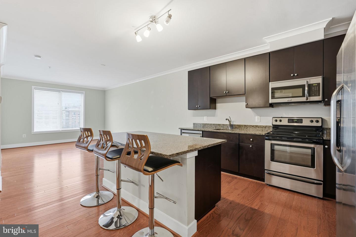 815 N PATRICK ST #406, ALEXANDRIA, Virginia 22314, 1 Bedroom Bedrooms, ,1 BathroomBathrooms,Residential,For sale,815 N PATRICK ST #406,VAAX2052376 MLS # VAAX2052376