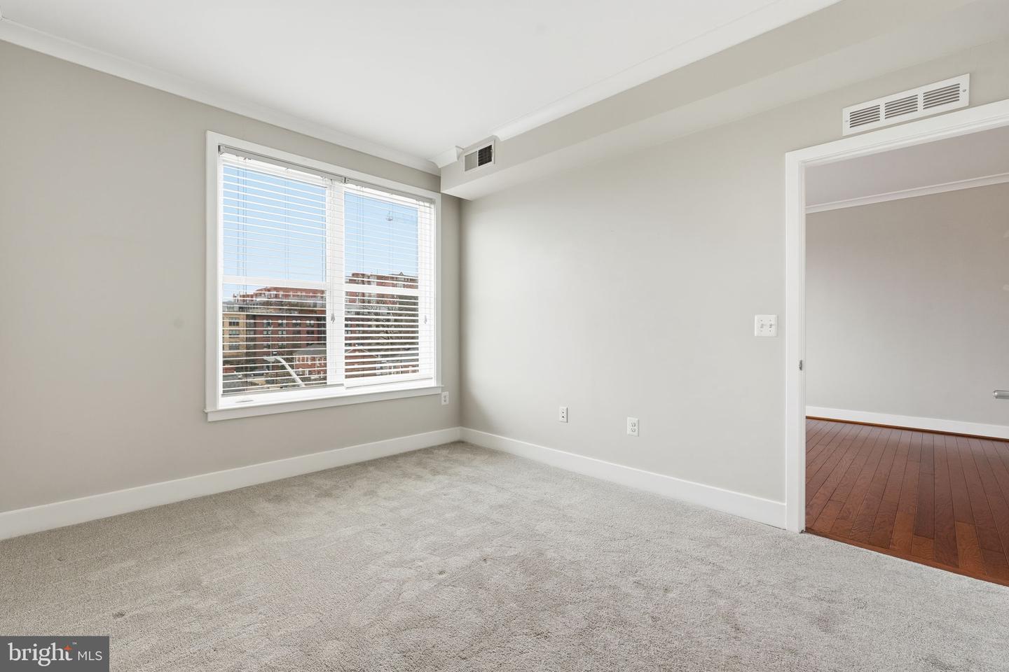 815 N PATRICK ST #406, ALEXANDRIA, Virginia 22314, 1 Bedroom Bedrooms, ,1 BathroomBathrooms,Residential,For sale,815 N PATRICK ST #406,VAAX2052376 MLS # VAAX2052376