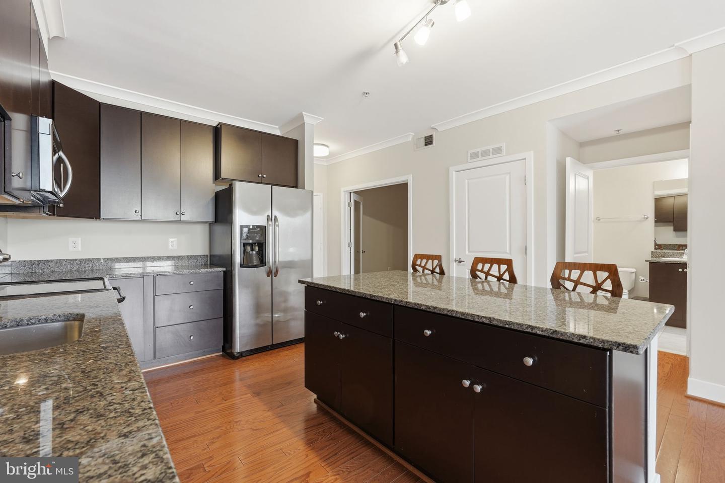 815 N PATRICK ST #406, ALEXANDRIA, Virginia 22314, 1 Bedroom Bedrooms, ,1 BathroomBathrooms,Residential,For sale,815 N PATRICK ST #406,VAAX2052376 MLS # VAAX2052376