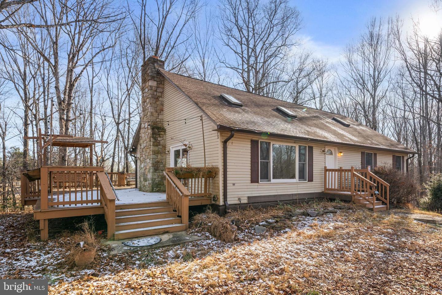 6727 BULL MOOSE CT, MARSHALL, Virginia 20115, 4 Bedrooms Bedrooms, ,2 BathroomsBathrooms,Residential,For sale,6727 BULL MOOSE CT,VAFQ2019898 MLS # VAFQ2019898