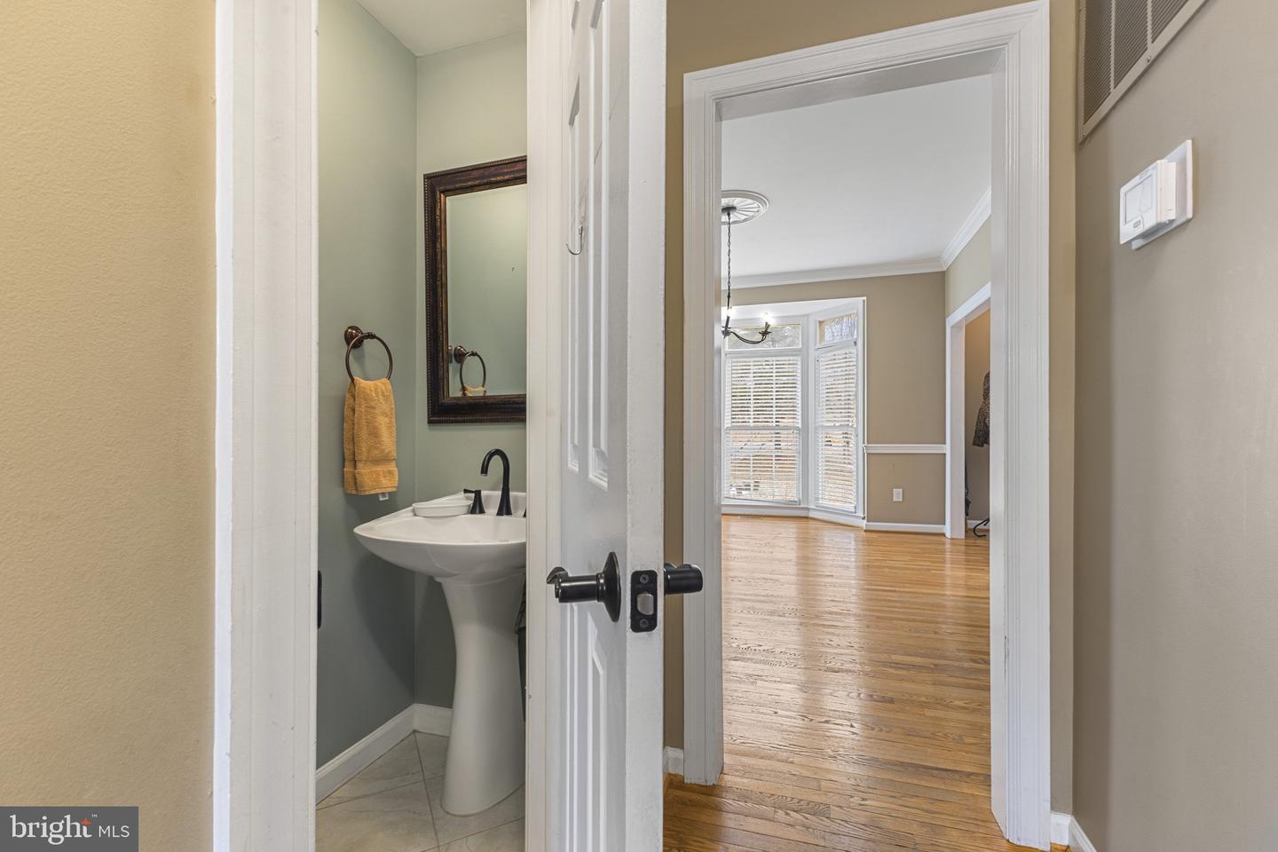 4291 LAWNVALE DR, GAINESVILLE, Virginia 20155, 4 Bedrooms Bedrooms, ,2 BathroomsBathrooms,Residential,For sale,4291 LAWNVALE DR,VAPW2109068 MLS # VAPW2109068