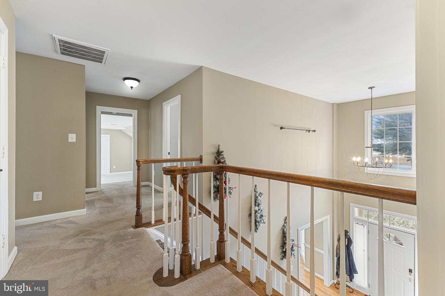 4291 LAWNVALE DR, GAINESVILLE, Virginia 20155, 4 Bedrooms Bedrooms, ,2 BathroomsBathrooms,Residential,For sale,4291 LAWNVALE DR,VAPW2109068 MLS # VAPW2109068