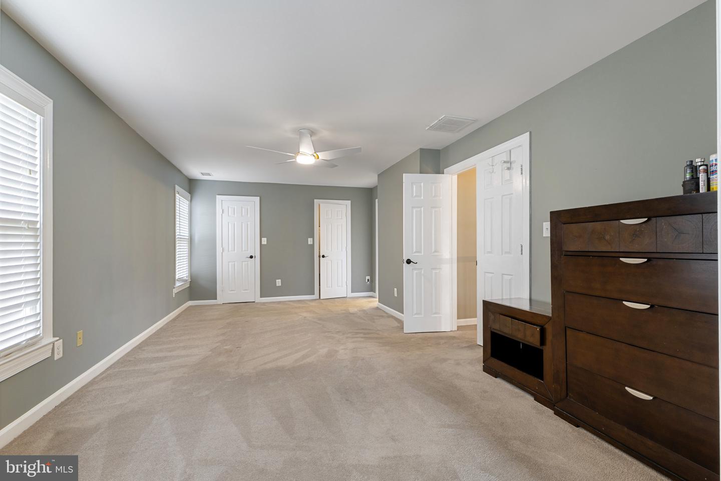 4291 LAWNVALE DR, GAINESVILLE, Virginia 20155, 4 Bedrooms Bedrooms, ,2 BathroomsBathrooms,Residential,For sale,4291 LAWNVALE DR,VAPW2109068 MLS # VAPW2109068