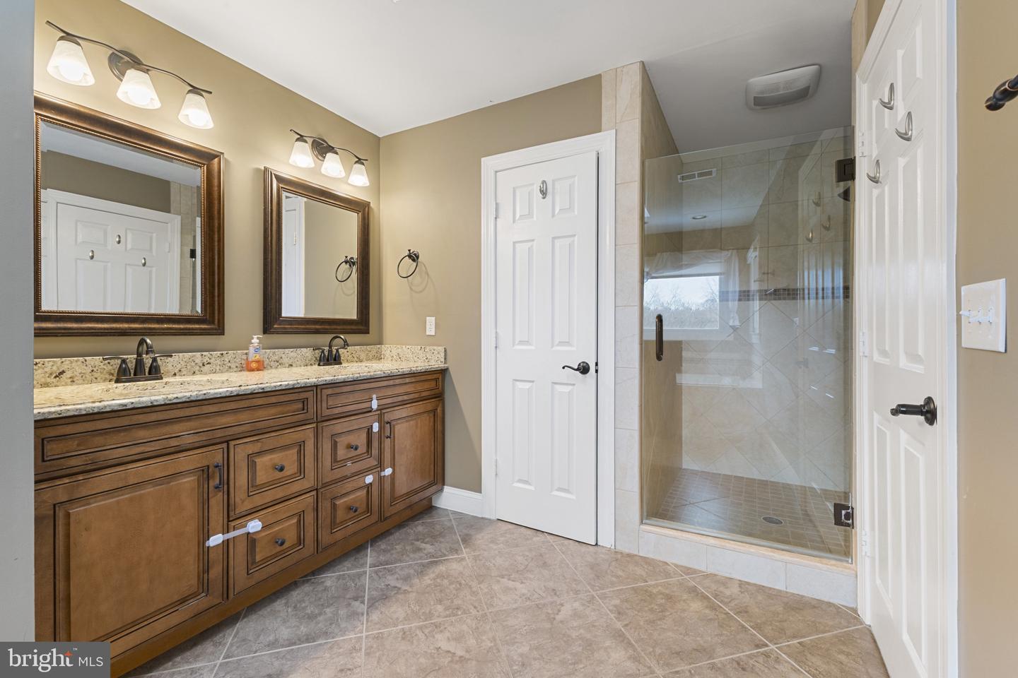 4291 LAWNVALE DR, GAINESVILLE, Virginia 20155, 4 Bedrooms Bedrooms, ,2 BathroomsBathrooms,Residential,For sale,4291 LAWNVALE DR,VAPW2109068 MLS # VAPW2109068