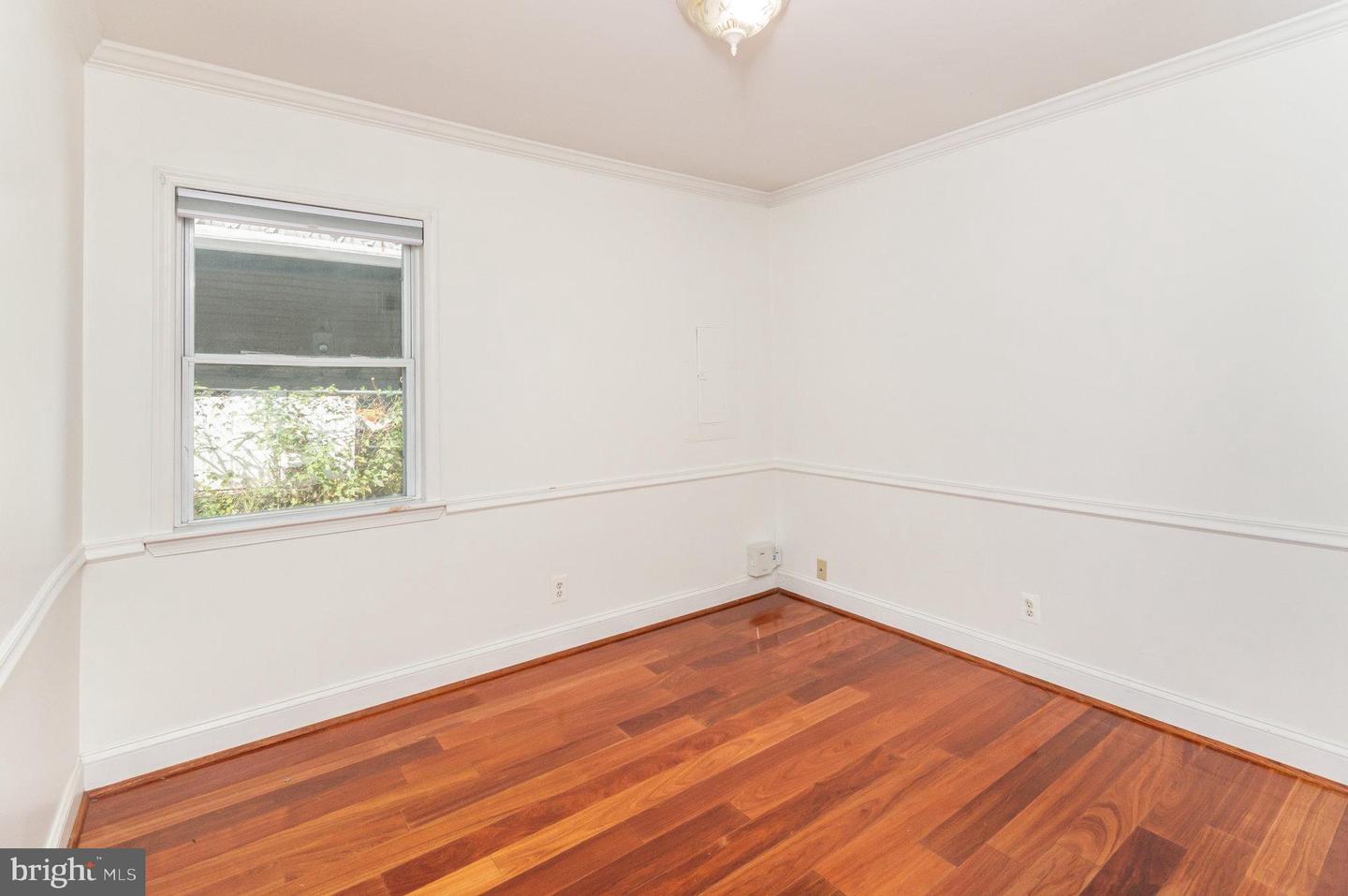 3206 BURGUNDY RD, ALEXANDRIA, Virginia 22303, 5 Bedrooms Bedrooms, ,2 BathroomsBathrooms,Residential,For sale,3206 BURGUNDY RD,VAFX2282386 MLS # VAFX2282386