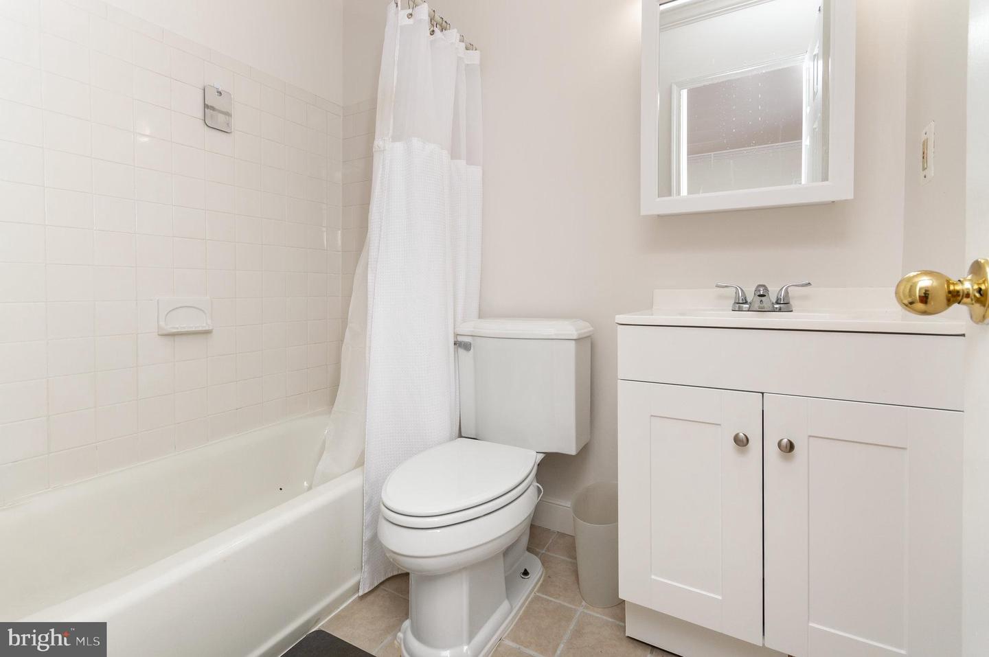 3206 BURGUNDY RD, ALEXANDRIA, Virginia 22303, 5 Bedrooms Bedrooms, ,2 BathroomsBathrooms,Residential,For sale,3206 BURGUNDY RD,VAFX2282386 MLS # VAFX2282386