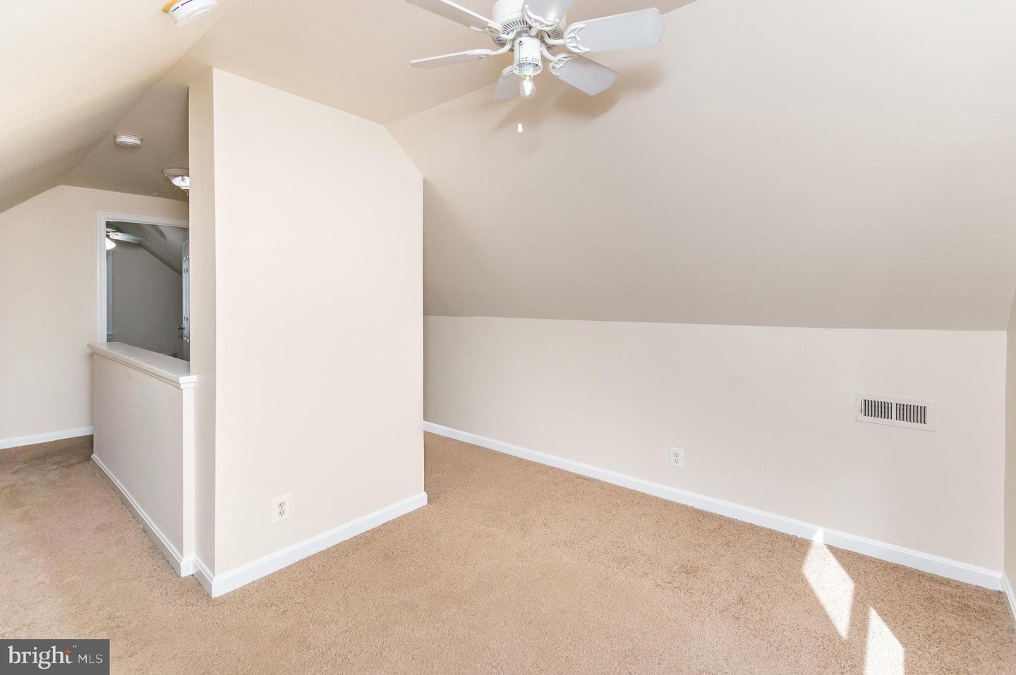 3206 BURGUNDY RD, ALEXANDRIA, Virginia 22303, 5 Bedrooms Bedrooms, ,2 BathroomsBathrooms,Residential,For sale,3206 BURGUNDY RD,VAFX2282386 MLS # VAFX2282386