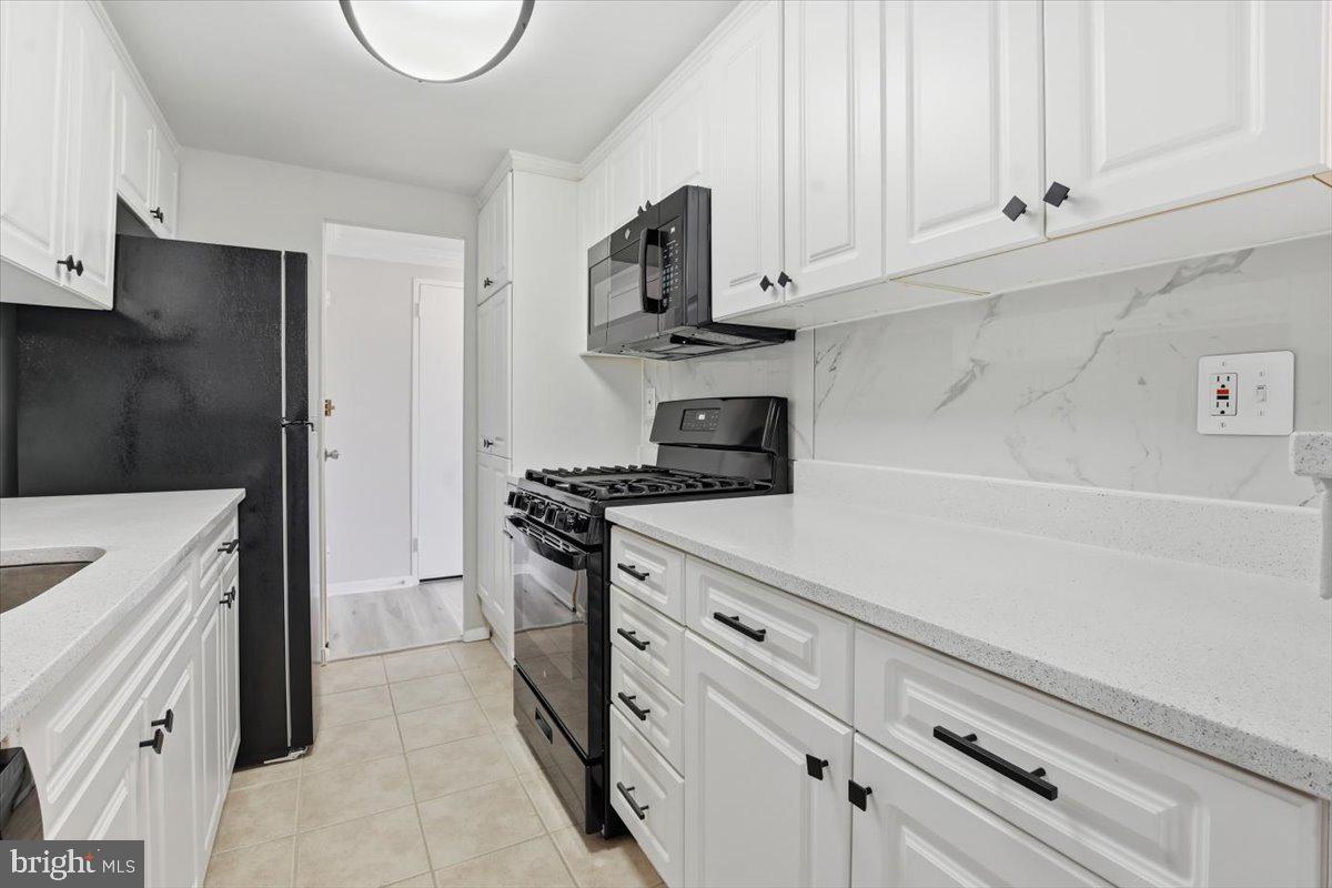 4600 DUKE ST #620, ALEXANDRIA, Virginia 22304, 3 Bedrooms Bedrooms, ,2 BathroomsBathrooms,Residential,For sale,4600 DUKE ST #620,VAAX2052408 MLS # VAAX2052408