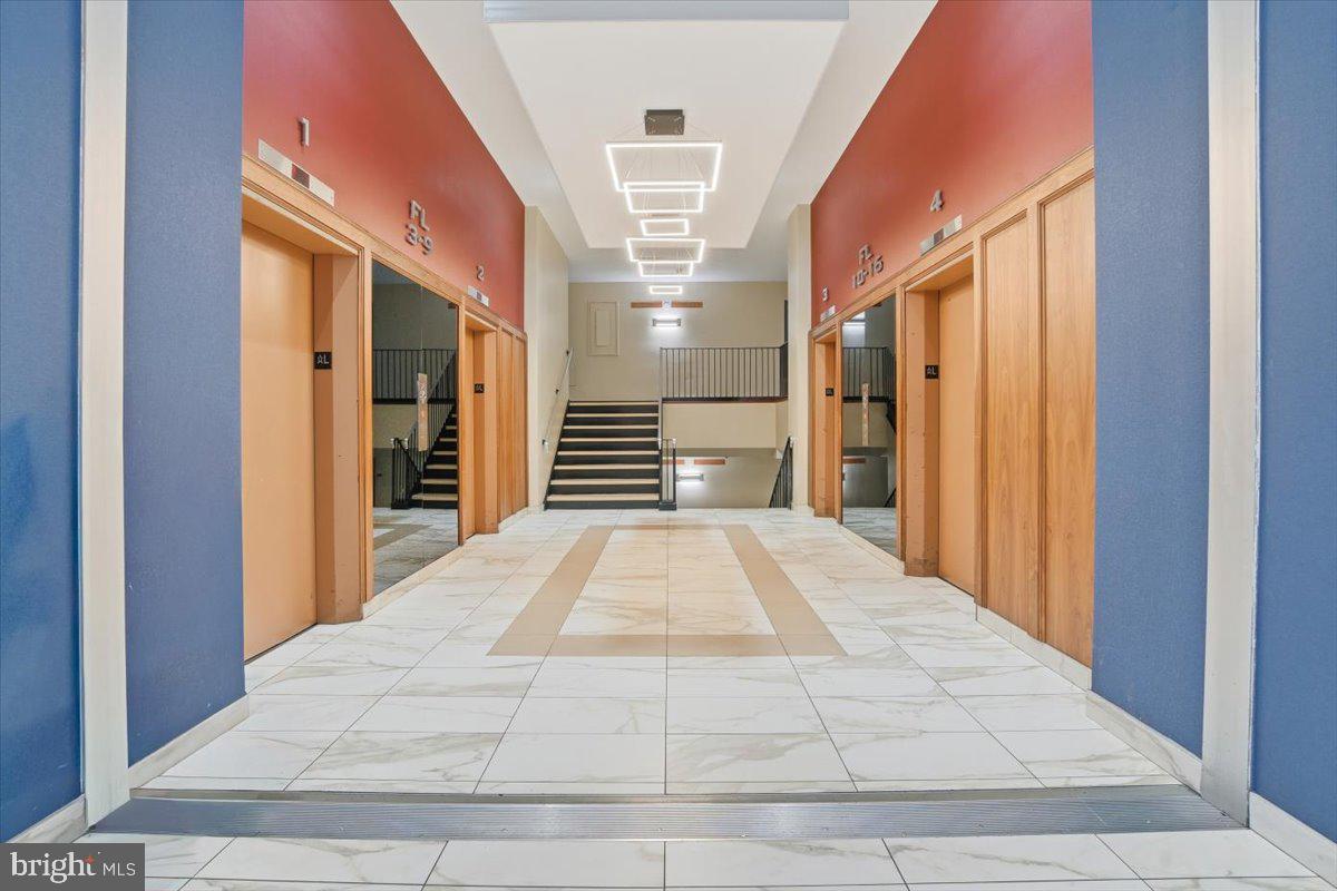 4600 DUKE ST #620, ALEXANDRIA, Virginia 22304, 3 Bedrooms Bedrooms, ,2 BathroomsBathrooms,Residential,For sale,4600 DUKE ST #620,VAAX2052408 MLS # VAAX2052408