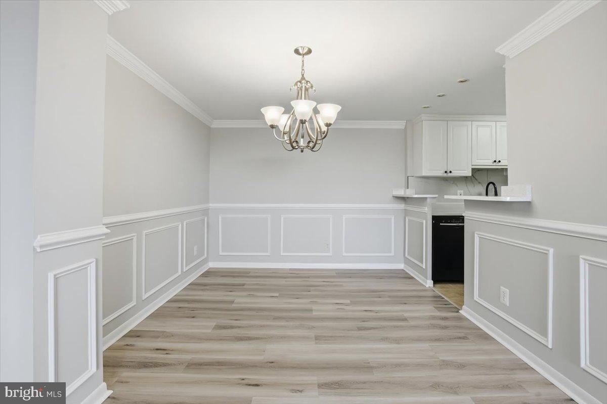 4600 DUKE ST #620, ALEXANDRIA, Virginia 22304, 3 Bedrooms Bedrooms, ,2 BathroomsBathrooms,Residential,For sale,4600 DUKE ST #620,VAAX2052408 MLS # VAAX2052408