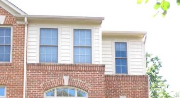 3110-C 9TH RD N, ARLINGTON, Virginia 22201, 2 Bedrooms Bedrooms, 9 Rooms Rooms,2 BathroomsBathrooms,Residential,For sale,3110-C 9TH RD N,VAAR2066898 MLS # VAAR2066898