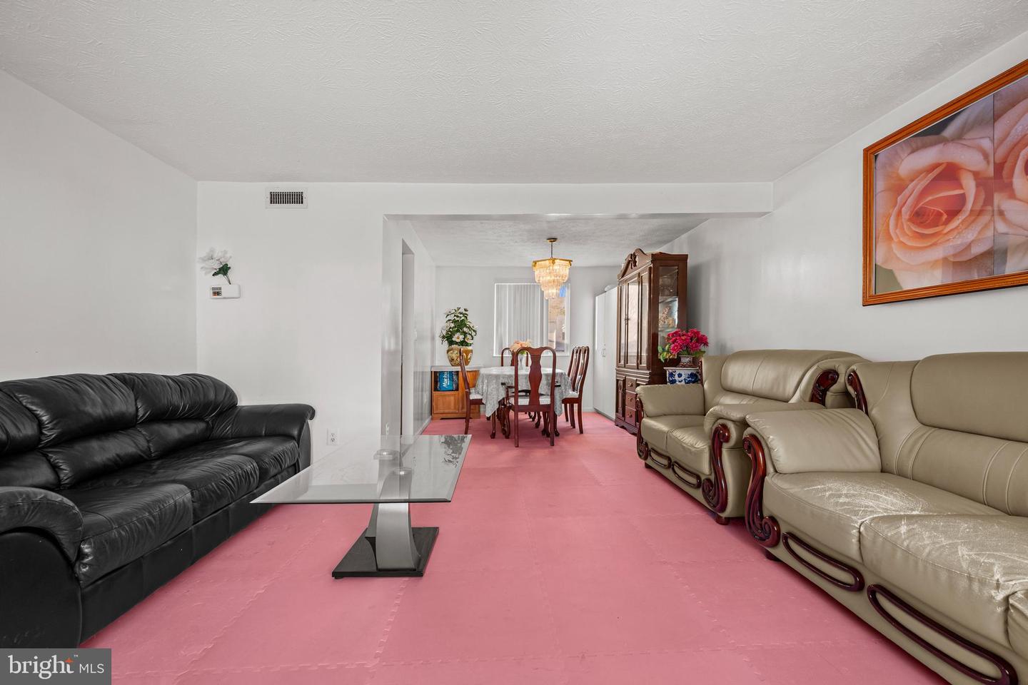 10283 LONG HILL CT, MANASSAS, Virginia 20110, 4 Bedrooms Bedrooms, ,2 BathroomsBathrooms,Residential,For sale,10283 LONG HILL CT,VAMN2009812 MLS # VAMN2009812