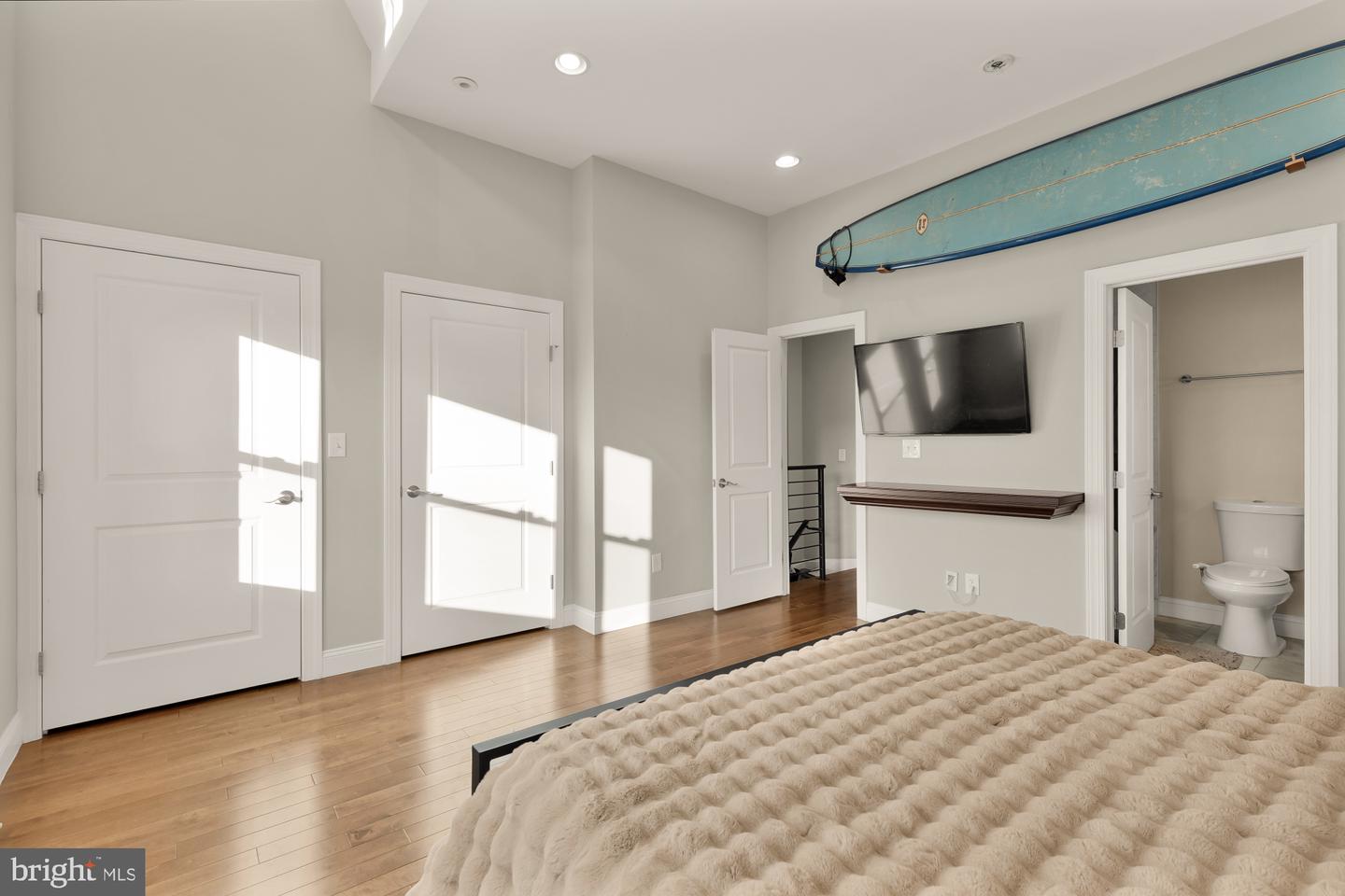 4917 4TH ST NW, WASHINGTON, District Of Columbia 20011, 4 Bedrooms Bedrooms, ,3 BathroomsBathrooms,Residential,For sale,4917 4TH ST NW,DCDC2235136 MLS # DCDC2235136