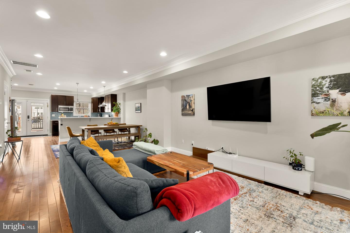 4917 4TH ST NW, WASHINGTON, District Of Columbia 20011, 4 Bedrooms Bedrooms, ,3 BathroomsBathrooms,Residential,For sale,4917 4TH ST NW,DCDC2235136 MLS # DCDC2235136