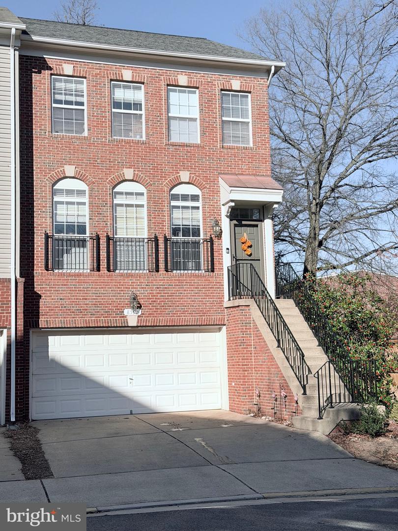 8593 WYNGATE MANOR CT, ALEXANDRIA, Virginia 22309, 3 Bedrooms Bedrooms, ,2 BathroomsBathrooms,Residential,For sale,8593 WYNGATE MANOR CT,VAFX2282666 MLS # VAFX2282666 8593 WYNGATE MANOR CT, ALEXANDRIA, Virginia 22309, 3 Bedrooms Bedrooms, ,2 BathroomsBathrooms,Residential,For sale,8593 WYNGATE MANOR CT,VAFX2282666 MLS # VAFX2282666