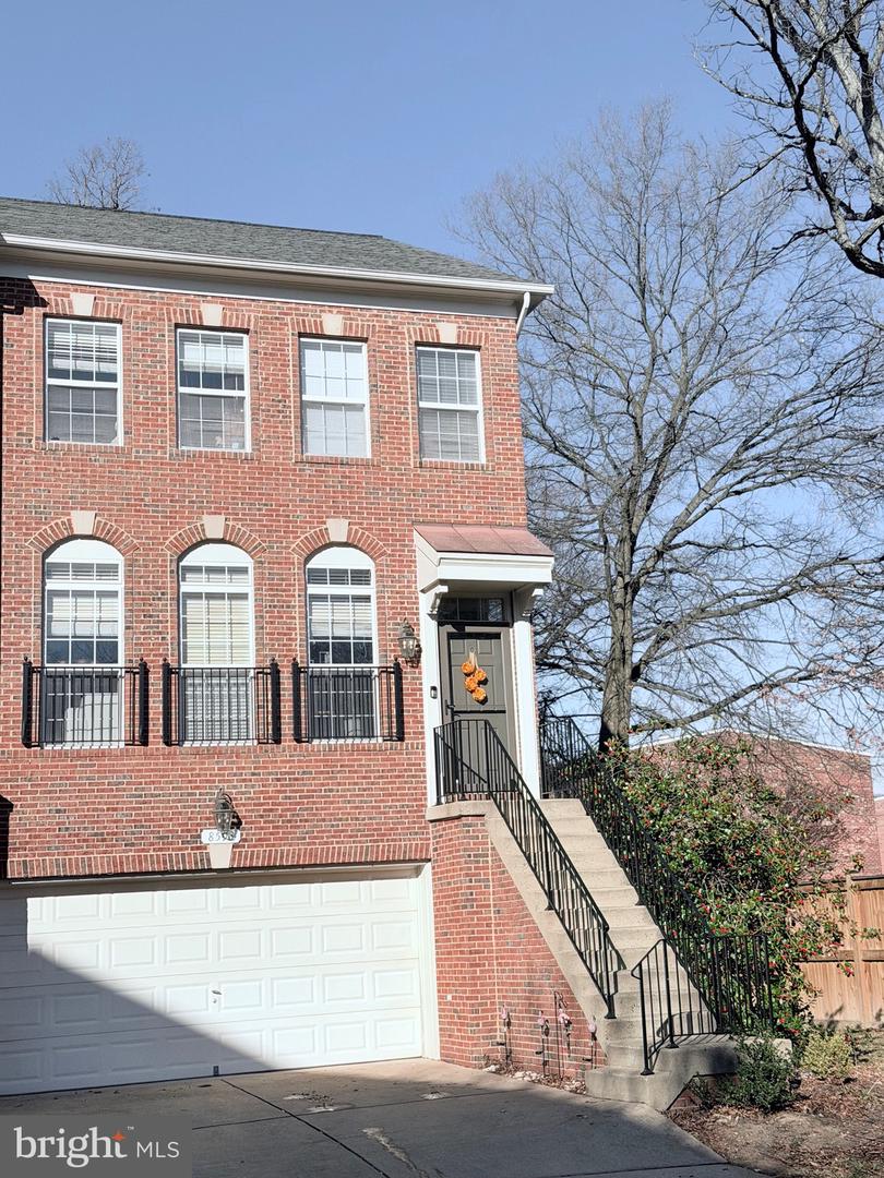8593 WYNGATE MANOR CT, ALEXANDRIA, Virginia 22309, 3 Bedrooms Bedrooms, ,2 BathroomsBathrooms,Residential,For sale,8593 WYNGATE MANOR CT,VAFX2282666 MLS # VAFX2282666 8593 WYNGATE MANOR CT, ALEXANDRIA, Virginia 22309, 3 Bedrooms Bedrooms, ,2 BathroomsBathrooms,Residential,For sale,8593 WYNGATE MANOR CT,VAFX2282666 MLS # VAFX2282666