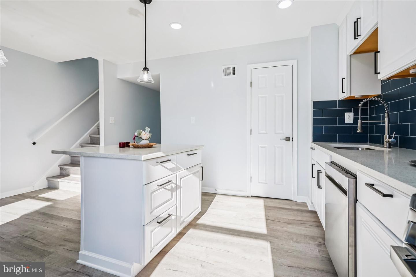 3258 BIRCHDALE SQ, WOODBRIDGE, Virginia 22193, 3 Bedrooms Bedrooms, ,3 BathroomsBathrooms,Residential,For sale,3258 BIRCHDALE SQ,VAPW2109244 MLS # VAPW2109244 3258 BIRCHDALE SQ, WOODBRIDGE, Virginia 22193, 3 Bedrooms Bedrooms, ,3 BathroomsBathrooms,Residential,For sale,3258 BIRCHDALE SQ,VAPW2109244 MLS # VAPW2109244