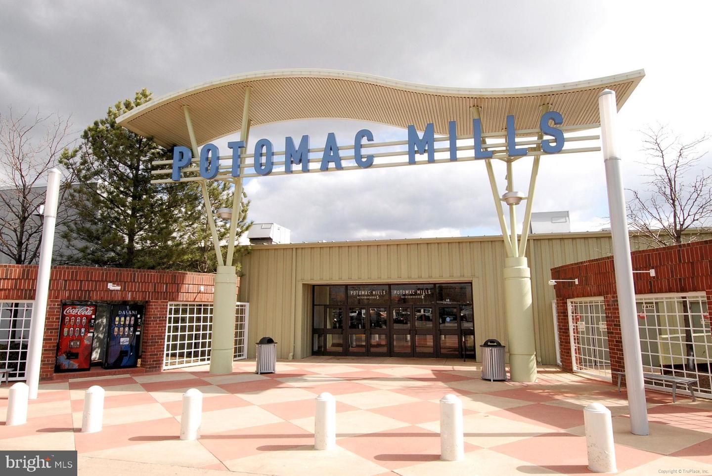 3258 BIRCHDALE SQ, WOODBRIDGE, Virginia 22193, 3 Bedrooms Bedrooms, ,3 BathroomsBathrooms,Residential,For sale,3258 BIRCHDALE SQ,VAPW2109244 MLS # VAPW2109244 3258 BIRCHDALE SQ, WOODBRIDGE, Virginia 22193, 3 Bedrooms Bedrooms, ,3 BathroomsBathrooms,Residential,For sale,3258 BIRCHDALE SQ,VAPW2109244 MLS # VAPW2109244