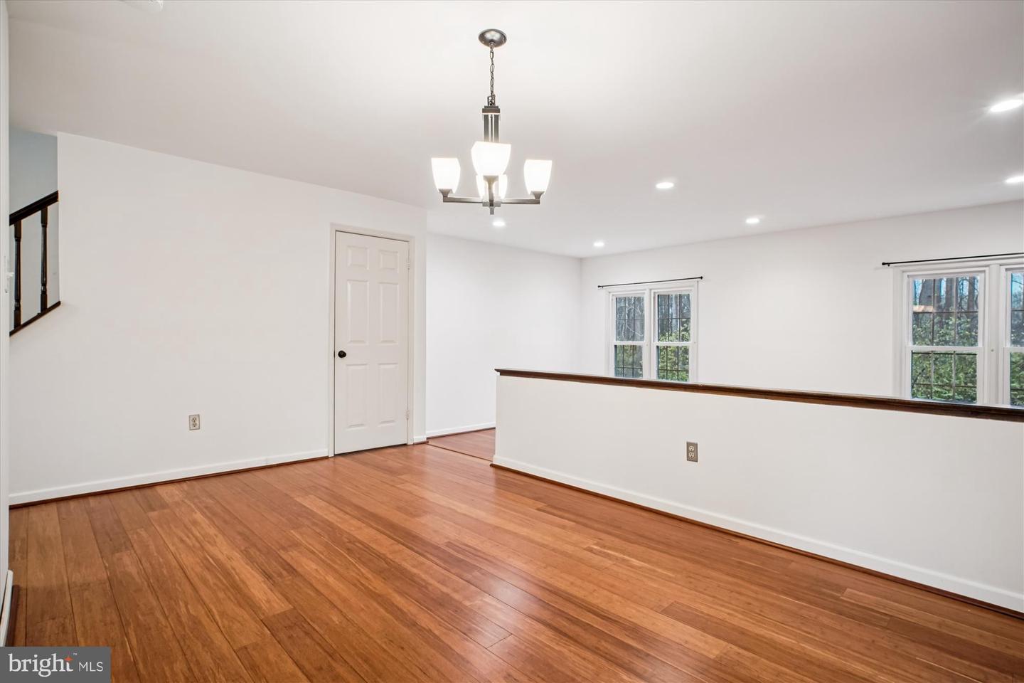 2816 KELLY SQ, VIENNA, Virginia 22181, 3 Bedrooms Bedrooms, ,3 BathroomsBathrooms,Residential,For sale,2816 KELLY SQ,VAFX2282712 MLS # VAFX2282712 2816 KELLY SQ, VIENNA, Virginia 22181, 3 Bedrooms Bedrooms, ,3 BathroomsBathrooms,Residential,For sale,2816 KELLY SQ,VAFX2282712 MLS # VAFX2282712