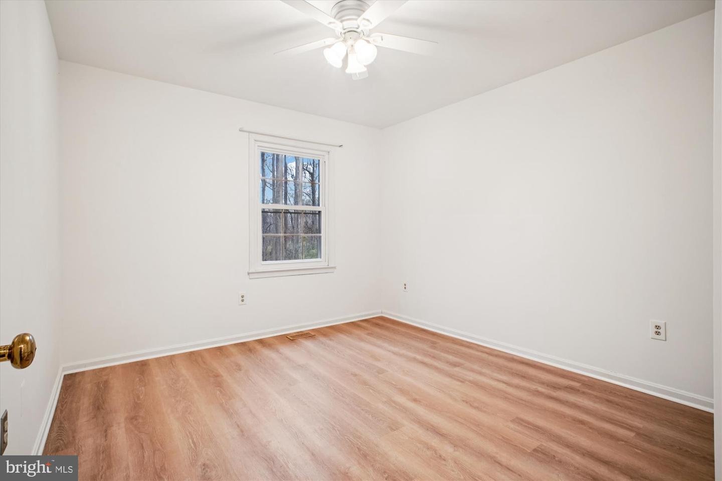 2816 KELLY SQ, VIENNA, Virginia 22181, 3 Bedrooms Bedrooms, ,3 BathroomsBathrooms,Residential,For sale,2816 KELLY SQ,VAFX2282712 MLS # VAFX2282712 2816 KELLY SQ, VIENNA, Virginia 22181, 3 Bedrooms Bedrooms, ,3 BathroomsBathrooms,Residential,For sale,2816 KELLY SQ,VAFX2282712 MLS # VAFX2282712