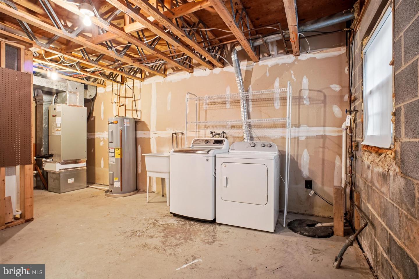 2816 KELLY SQ, VIENNA, Virginia 22181, 3 Bedrooms Bedrooms, ,3 BathroomsBathrooms,Residential,For sale,2816 KELLY SQ,VAFX2282712 MLS # VAFX2282712 2816 KELLY SQ, VIENNA, Virginia 22181, 3 Bedrooms Bedrooms, ,3 BathroomsBathrooms,Residential,For sale,2816 KELLY SQ,VAFX2282712 MLS # VAFX2282712