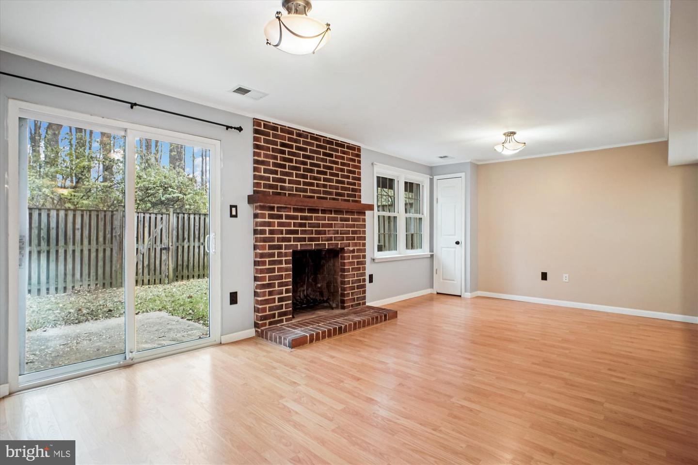 2816 KELLY SQ, VIENNA, Virginia 22181, 3 Bedrooms Bedrooms, ,3 BathroomsBathrooms,Residential,For sale,2816 KELLY SQ,VAFX2282712 MLS # VAFX2282712 2816 KELLY SQ, VIENNA, Virginia 22181, 3 Bedrooms Bedrooms, ,3 BathroomsBathrooms,Residential,For sale,2816 KELLY SQ,VAFX2282712 MLS # VAFX2282712