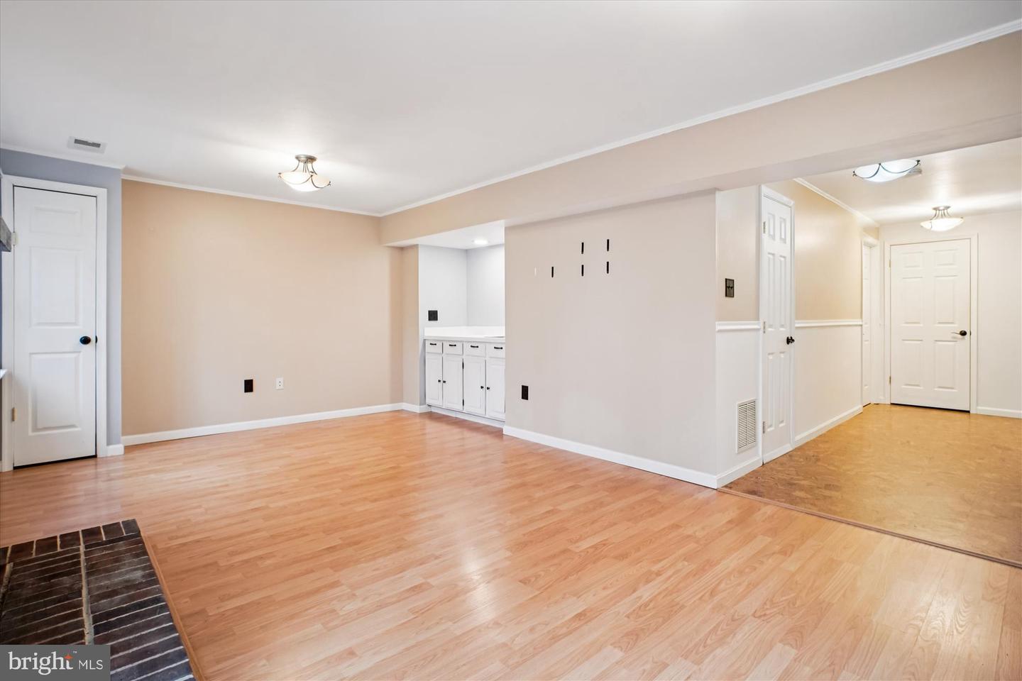 2816 KELLY SQ, VIENNA, Virginia 22181, 3 Bedrooms Bedrooms, ,3 BathroomsBathrooms,Residential,For sale,2816 KELLY SQ,VAFX2282712 MLS # VAFX2282712 2816 KELLY SQ, VIENNA, Virginia 22181, 3 Bedrooms Bedrooms, ,3 BathroomsBathrooms,Residential,For sale,2816 KELLY SQ,VAFX2282712 MLS # VAFX2282712