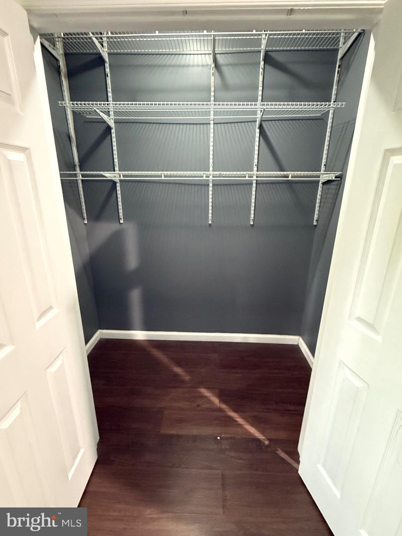 7421 LAKE DR, MANASSAS, Virginia 20111, 3 Bedrooms Bedrooms, ,1 BathroomBathrooms,Residential,For sale,7421 LAKE DR,VAPW2109270 MLS # VAPW2109270