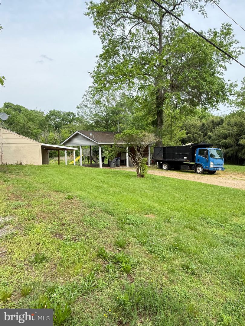 7421 LAKE DR, MANASSAS, Virginia 20111, 3 Bedrooms Bedrooms, ,1 BathroomBathrooms,Residential,For sale,7421 LAKE DR,VAPW2109270 MLS # VAPW2109270