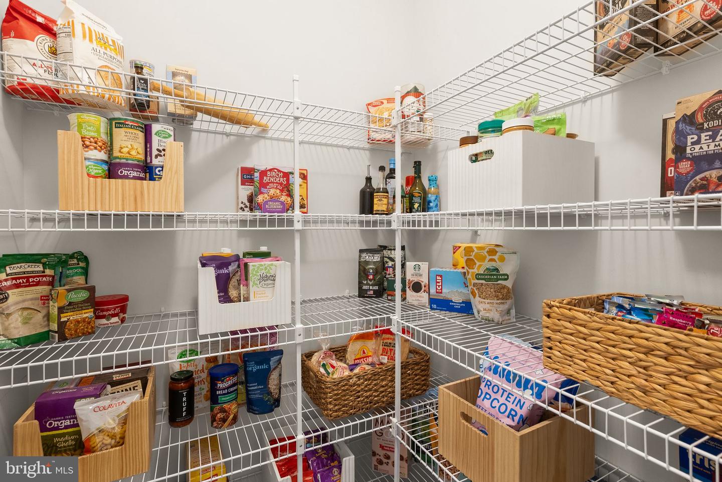 2760 COCKSPUR LN, DUMFRIES, Virginia 22026, 5 Bedrooms Bedrooms, ,4 BathroomsBathrooms,Residential,For sale,2760 COCKSPUR LN,VAPW2109186 MLS # VAPW2109186 2760 COCKSPUR LN, DUMFRIES, Virginia 22026, 5 Bedrooms Bedrooms, ,4 BathroomsBathrooms,Residential,For sale,2760 COCKSPUR LN,VAPW2109186 MLS # VAPW2109186