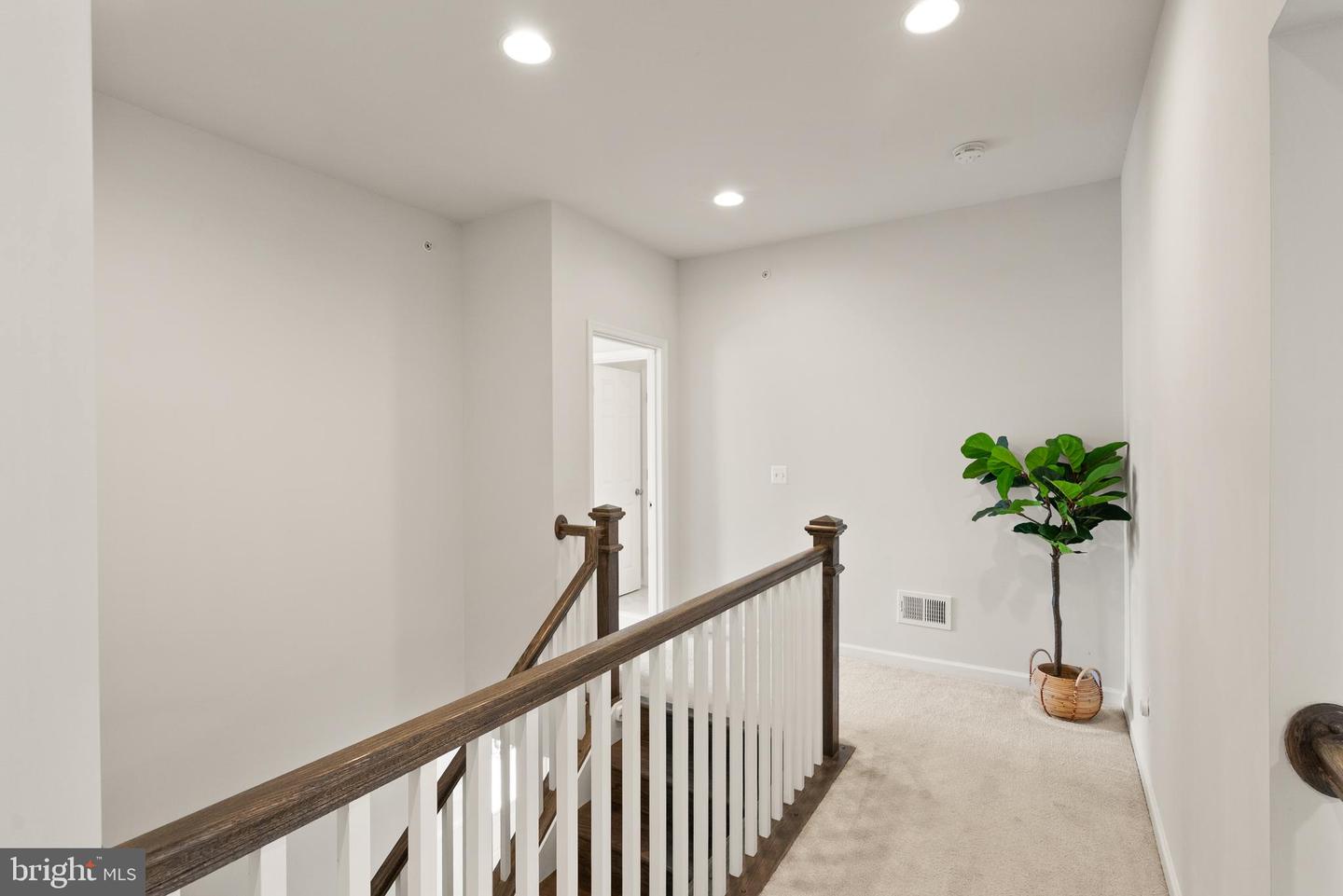 2760 COCKSPUR LN, DUMFRIES, Virginia 22026, 5 Bedrooms Bedrooms, ,4 BathroomsBathrooms,Residential,For sale,2760 COCKSPUR LN,VAPW2109186 MLS # VAPW2109186 2760 COCKSPUR LN, DUMFRIES, Virginia 22026, 5 Bedrooms Bedrooms, ,4 BathroomsBathrooms,Residential,For sale,2760 COCKSPUR LN,VAPW2109186 MLS # VAPW2109186