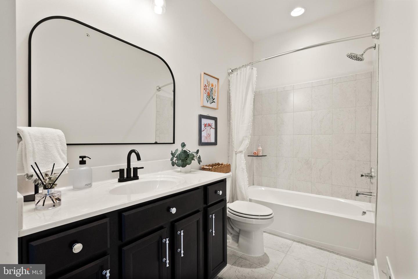 2760 COCKSPUR LN, DUMFRIES, Virginia 22026, 5 Bedrooms Bedrooms, ,4 BathroomsBathrooms,Residential,For sale,2760 COCKSPUR LN,VAPW2109186 MLS # VAPW2109186 2760 COCKSPUR LN, DUMFRIES, Virginia 22026, 5 Bedrooms Bedrooms, ,4 BathroomsBathrooms,Residential,For sale,2760 COCKSPUR LN,VAPW2109186 MLS # VAPW2109186