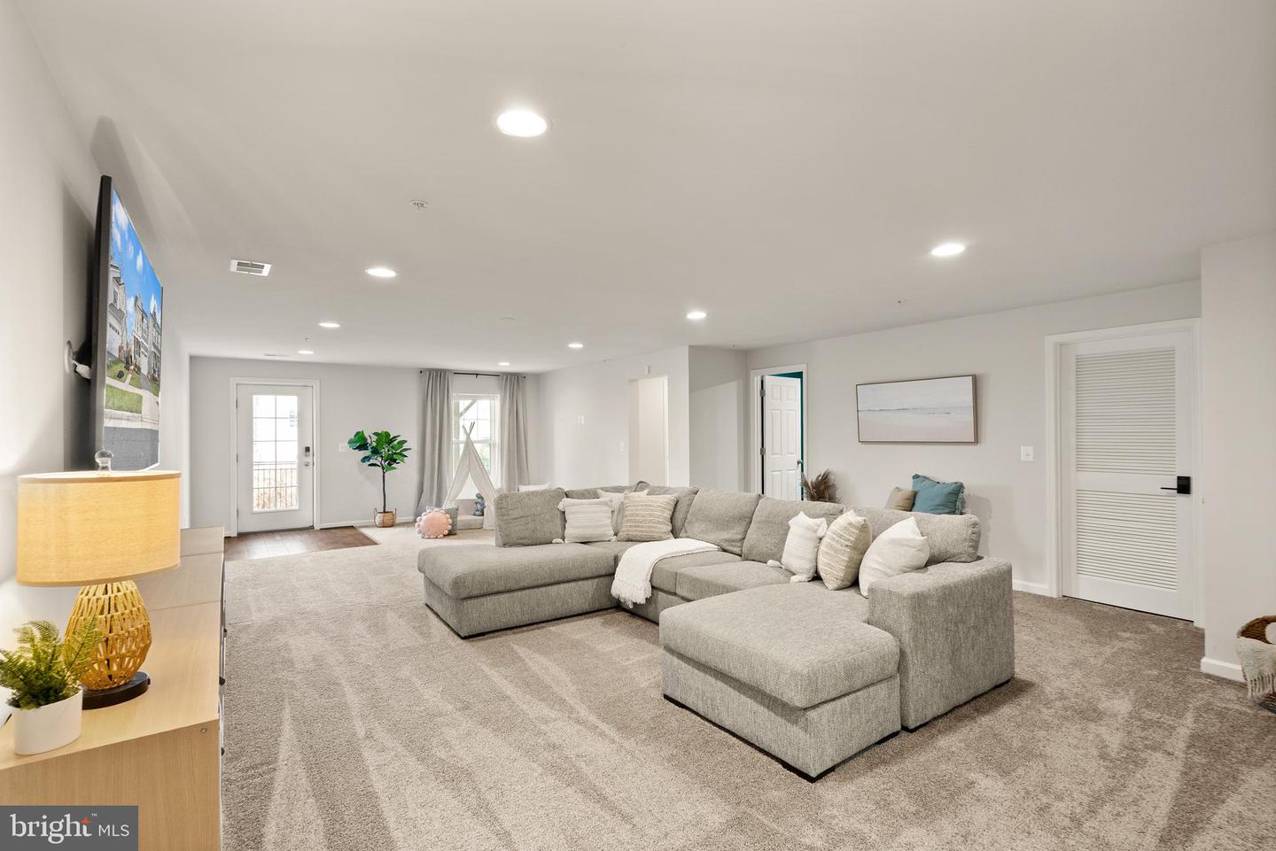 2760 COCKSPUR LN, DUMFRIES, Virginia 22026, 5 Bedrooms Bedrooms, ,4 BathroomsBathrooms,Residential,For sale,2760 COCKSPUR LN,VAPW2109186 MLS # VAPW2109186 2760 COCKSPUR LN, DUMFRIES, Virginia 22026, 5 Bedrooms Bedrooms, ,4 BathroomsBathrooms,Residential,For sale,2760 COCKSPUR LN,VAPW2109186 MLS # VAPW2109186