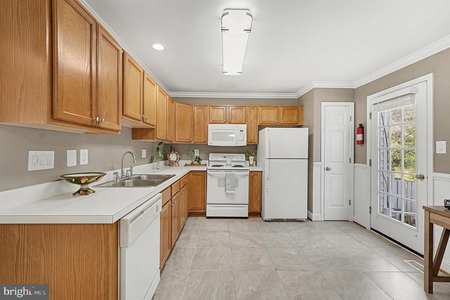 35898 CLOVER TER, ROUND HILL, Virginia 20141, 4 Bedrooms Bedrooms, ,3 BathroomsBathrooms,Residential,For sale,35898 CLOVER TER,VALO2112394 MLS # VALO2112394