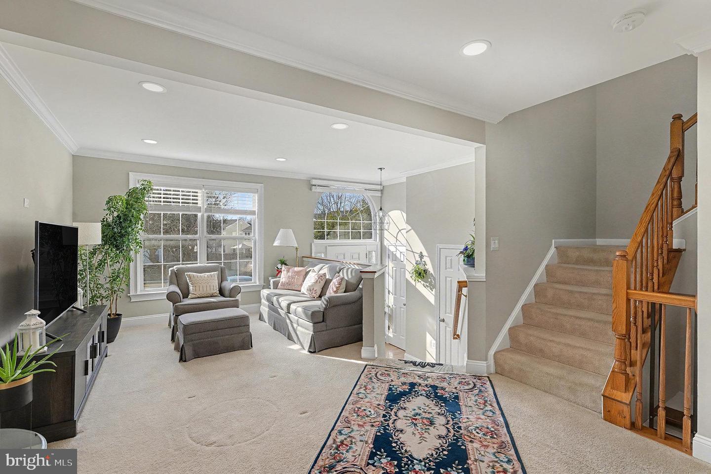 35898 CLOVER TER, ROUND HILL, Virginia 20141, 4 Bedrooms Bedrooms, ,3 BathroomsBathrooms,Residential,For sale,35898 CLOVER TER,VALO2112394 MLS # VALO2112394