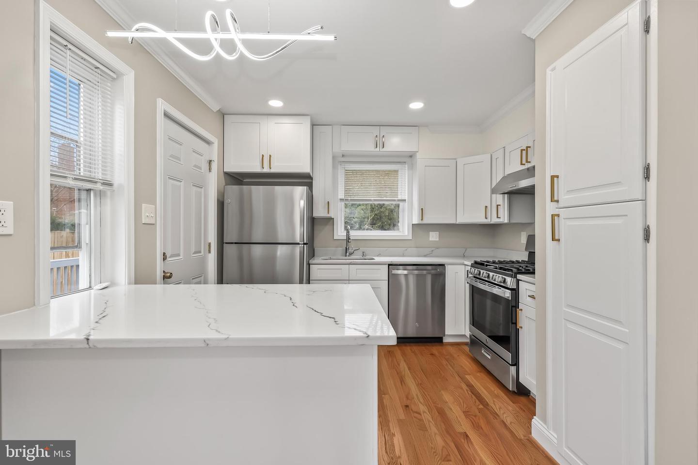 4117 USHER AVE, ALEXANDRIA, Virginia 22304, 3 Bedrooms Bedrooms, ,2 BathroomsBathrooms,Residential,For sale,4117 USHER AVE,VAAX2052442 MLS # VAAX2052442 4117 USHER AVE, ALEXANDRIA, Virginia 22304, 3 Bedrooms Bedrooms, ,2 BathroomsBathrooms,Residential,For sale,4117 USHER AVE,VAAX2052442 MLS # VAAX2052442