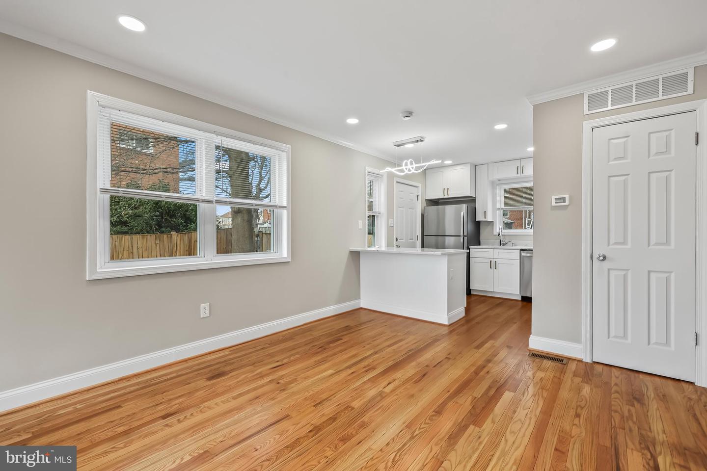 4117 USHER AVE, ALEXANDRIA, Virginia 22304, 3 Bedrooms Bedrooms, ,2 BathroomsBathrooms,Residential,For sale,4117 USHER AVE,VAAX2052442 MLS # VAAX2052442 4117 USHER AVE, ALEXANDRIA, Virginia 22304, 3 Bedrooms Bedrooms, ,2 BathroomsBathrooms,Residential,For sale,4117 USHER AVE,VAAX2052442 MLS # VAAX2052442