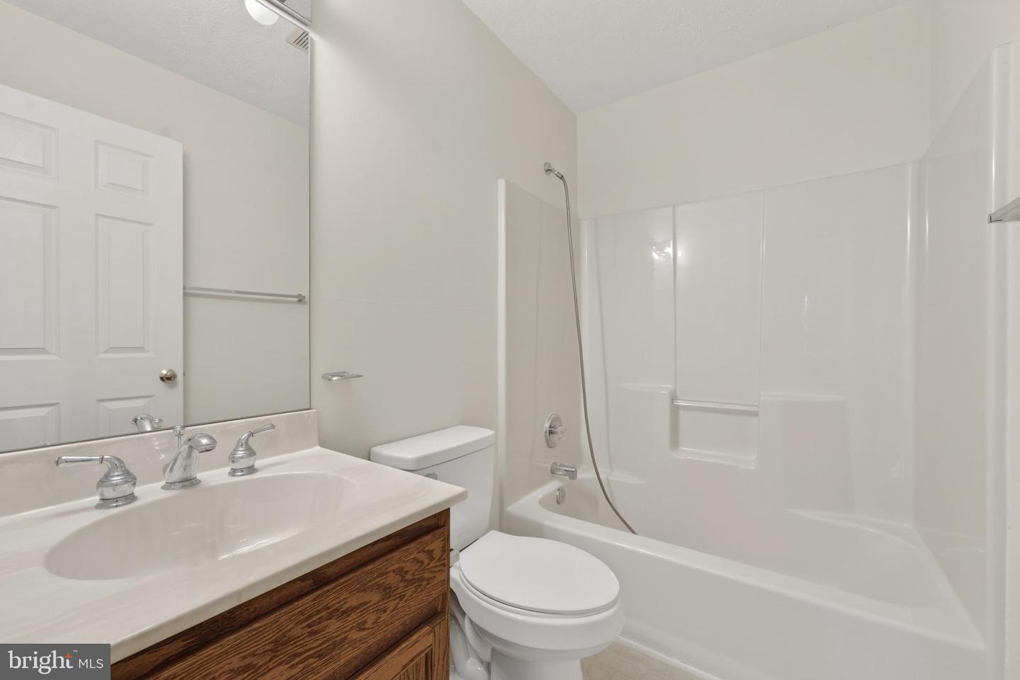 420 RUSSELCROFT RD, WINCHESTER, Virginia 22601, 3 Bedrooms Bedrooms, ,2 BathroomsBathrooms,Residential,For sale,420 RUSSELCROFT RD,VAWI2009604 MLS # VAWI2009604