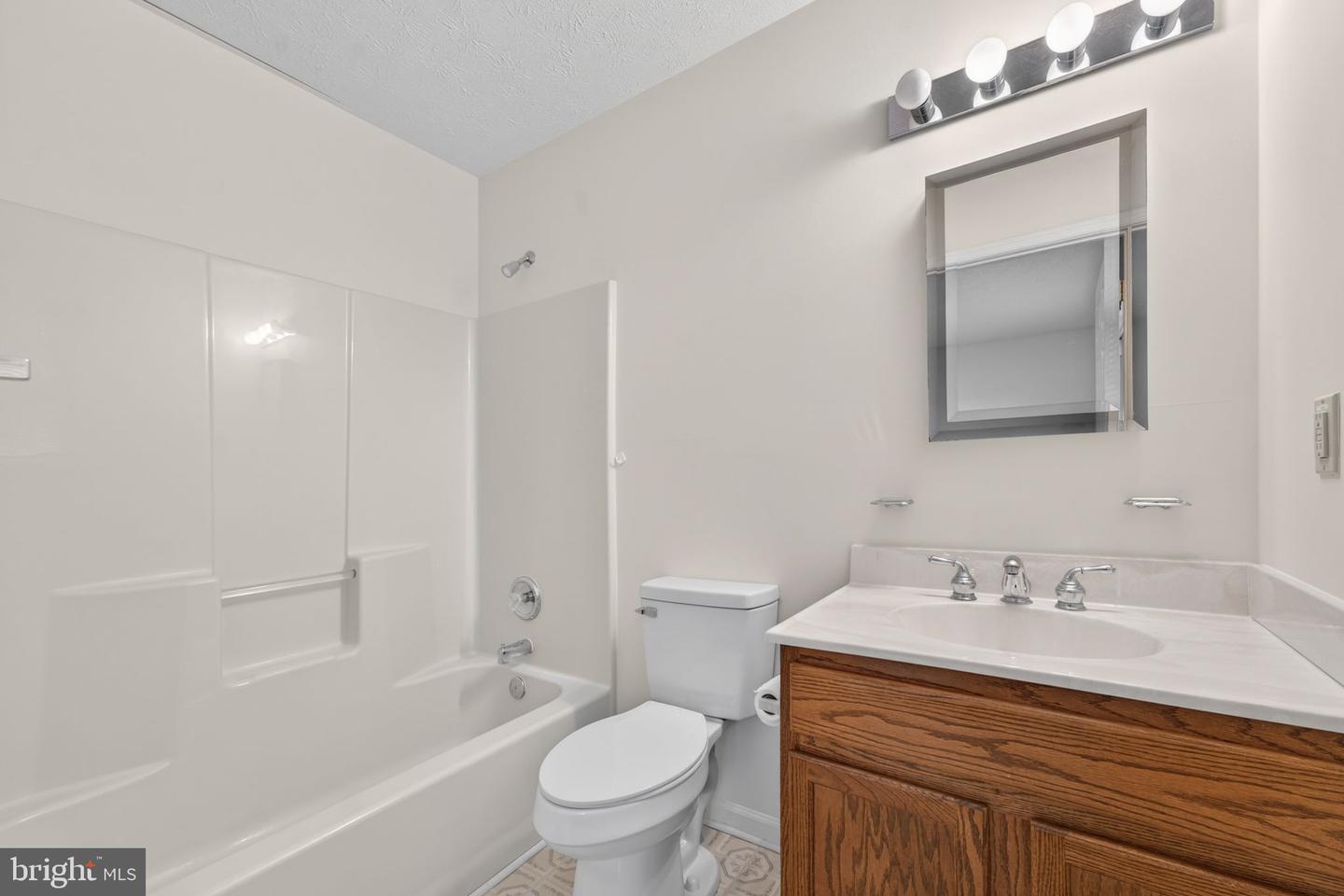 420 RUSSELCROFT RD, WINCHESTER, Virginia 22601, 3 Bedrooms Bedrooms, ,2 BathroomsBathrooms,Residential,For sale,420 RUSSELCROFT RD,VAWI2009604 MLS # VAWI2009604