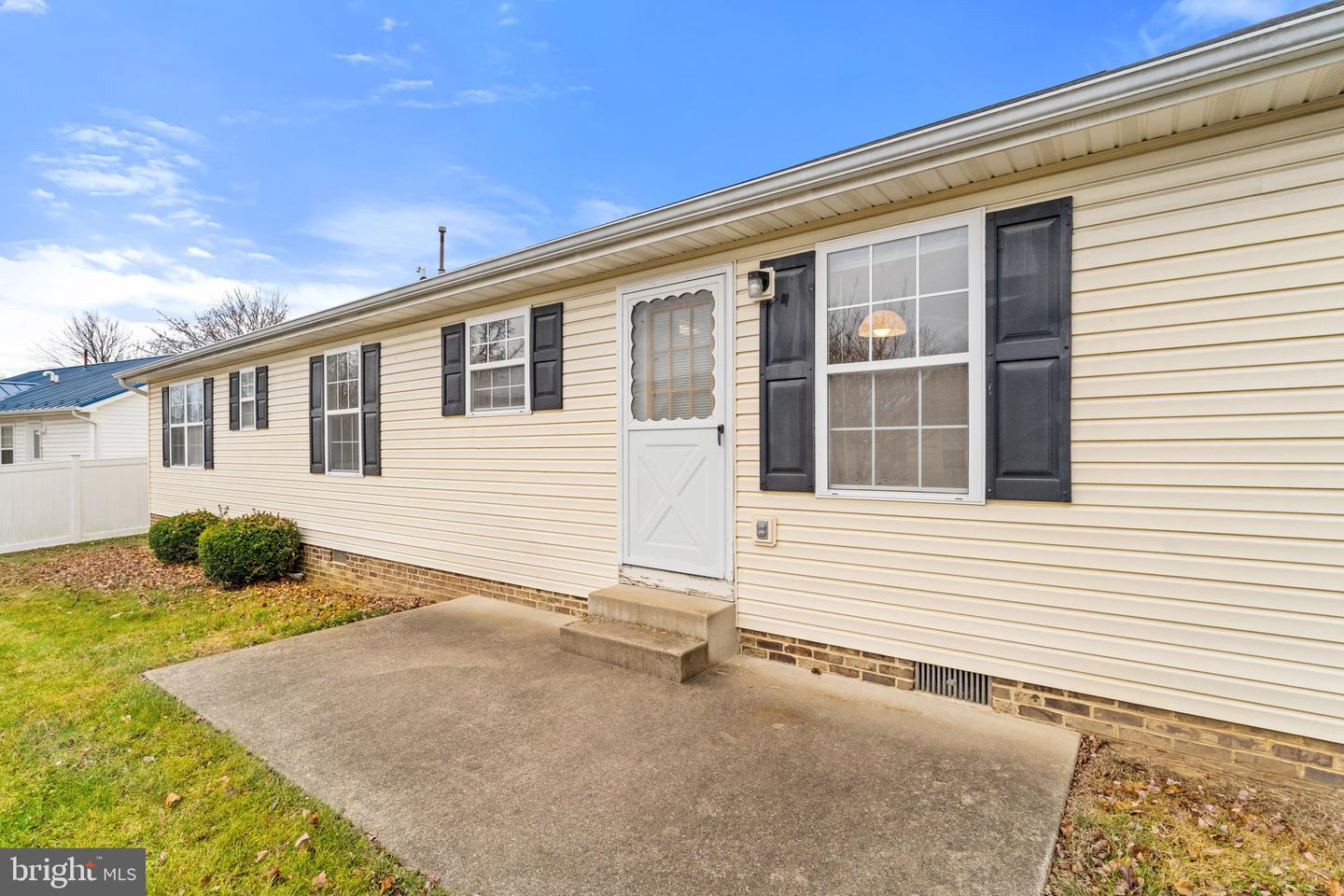 420 RUSSELCROFT RD, WINCHESTER, Virginia 22601, 3 Bedrooms Bedrooms, ,2 BathroomsBathrooms,Residential,For sale,420 RUSSELCROFT RD,VAWI2009604 MLS # VAWI2009604