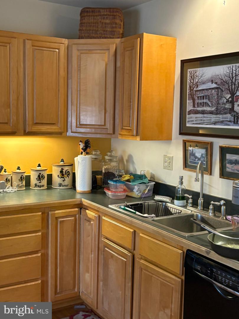 18156 COUNTYLINE CHURCH RD, RUTHER GLEN, Virginia 22546, 3 Bedrooms Bedrooms, ,2 BathroomsBathrooms,Residential,For sale,18156 COUNTYLINE CHURCH RD,VACV2009288 MLS # VACV2009288